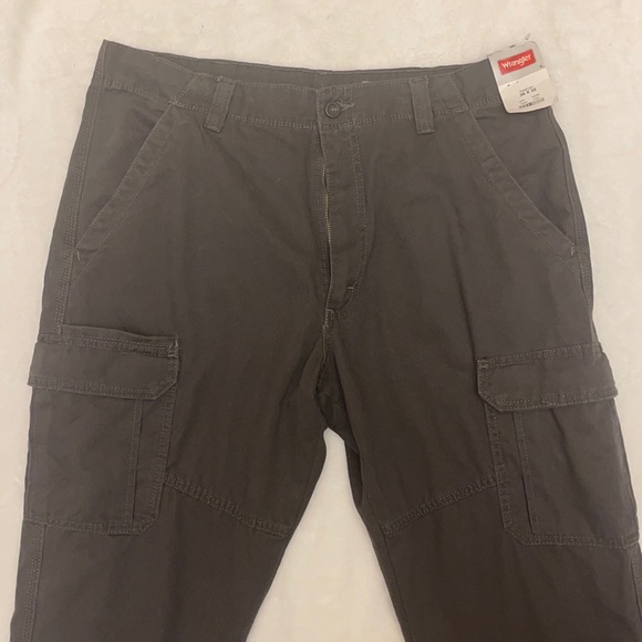 Wrangler Other - Wrangler Relaxed Cargo Pants-Offer/Bundle to Save